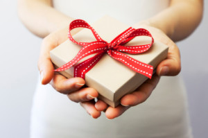 The Art of (Re)Gifting