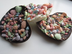 Valentine’s Sweetheart Bark and Candy Buttons