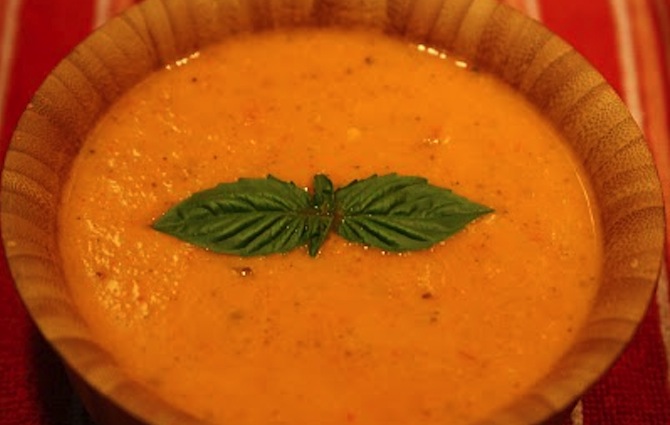 Creamy Bell Pepper and Tomato Soup